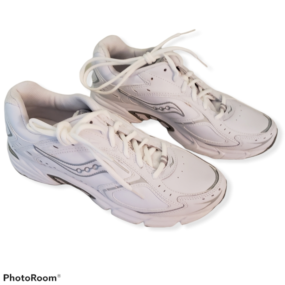 SAUCONY white tennis shoes size 10